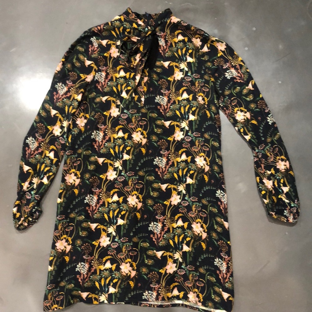 Floral Greylin dress w bow tie